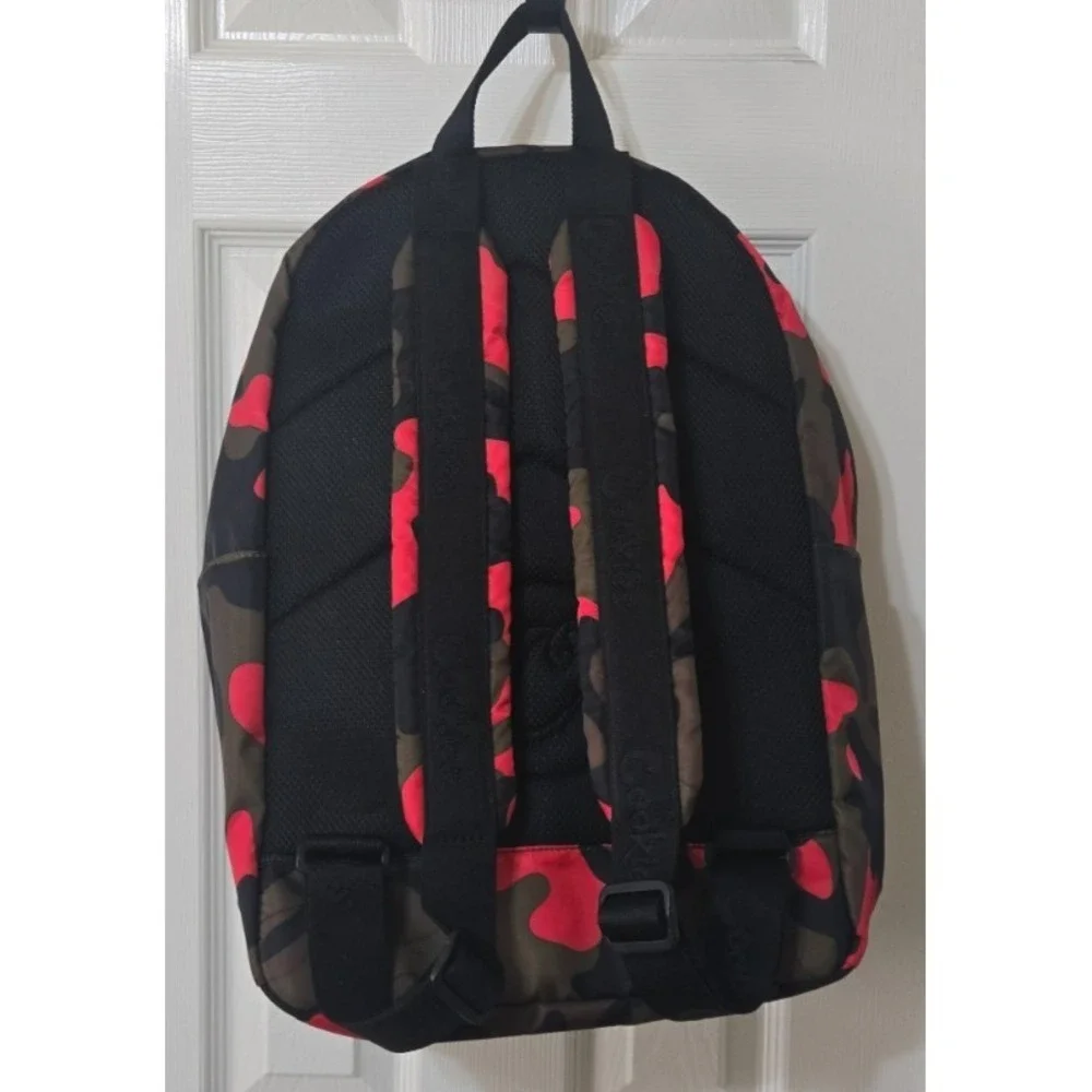 COOKIES Canvas Smell Proof Orion Backpack 22.8L – Large Red Camo NWOT